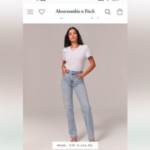 Abercrombie & Fitch 90's-style ultra high rise straight jean